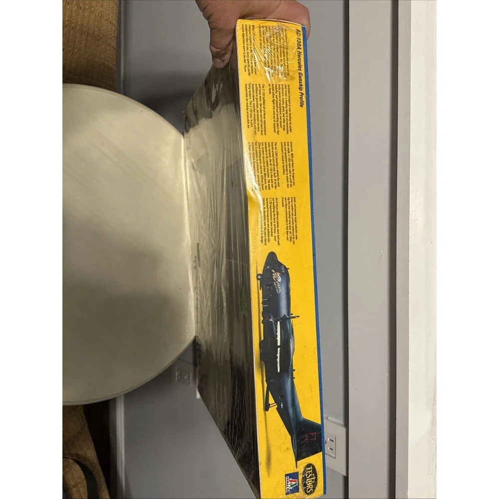 Testors AC-130A Hercules Gunship Plane 1/72 Scale Model Kit Factory Sealed Rare